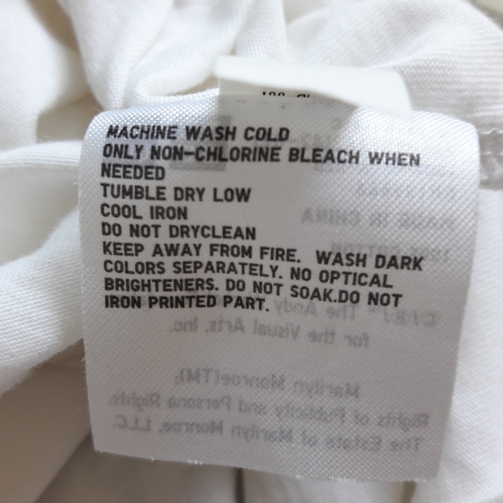 Andy Warhol Marilyn Monroe Official Tee SprzNY Uniqlo Collaboration XS - Picture 7 of 7